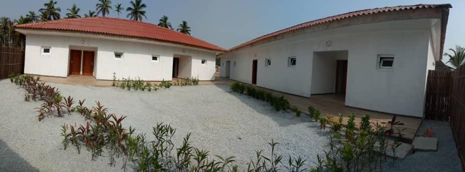 Piccola Beach Sassako Begniny Ngoại thất bức ảnh